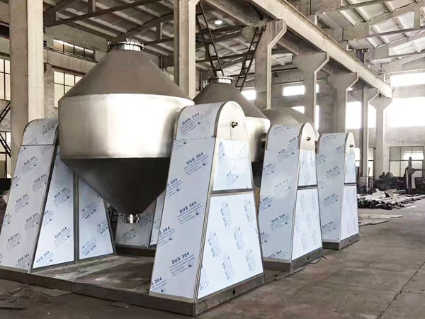 Double cone mixer